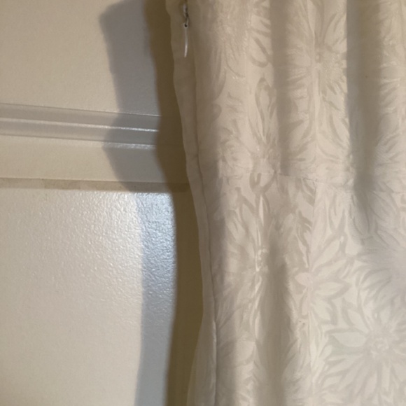 Anne Taylor white mid length flower dress - Picture 6 of 10